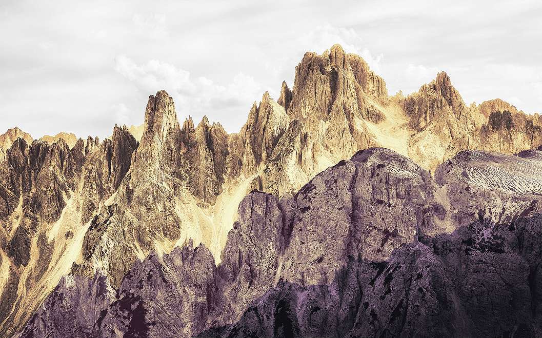 Fotótapéta sziklás hegycsúcs mintával