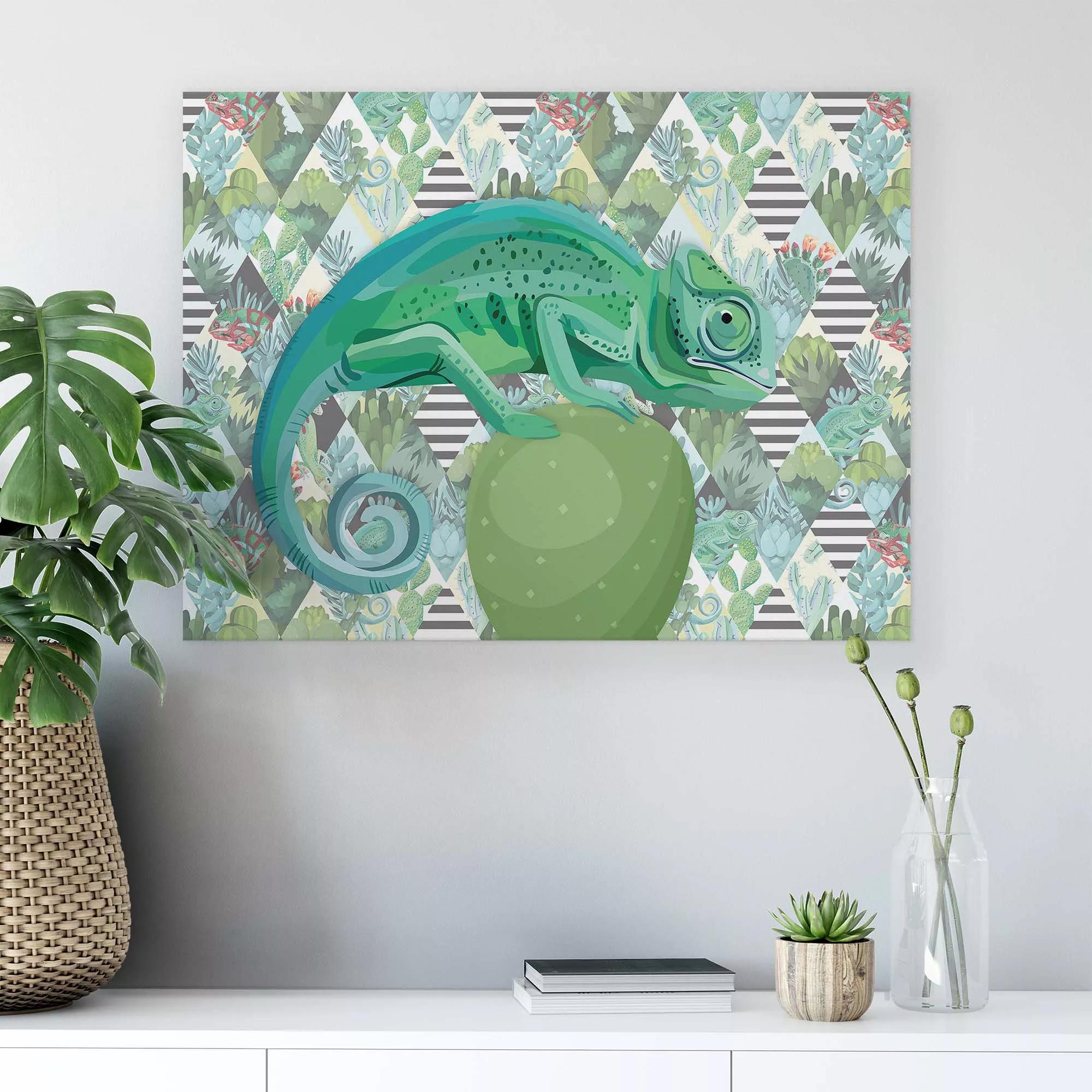 Kaméleon mintás vászonkép trópusi stílusban