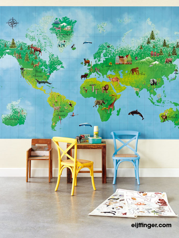 Luxus gyerekszobai fotótapéta világtérkép mintával, állatokkal